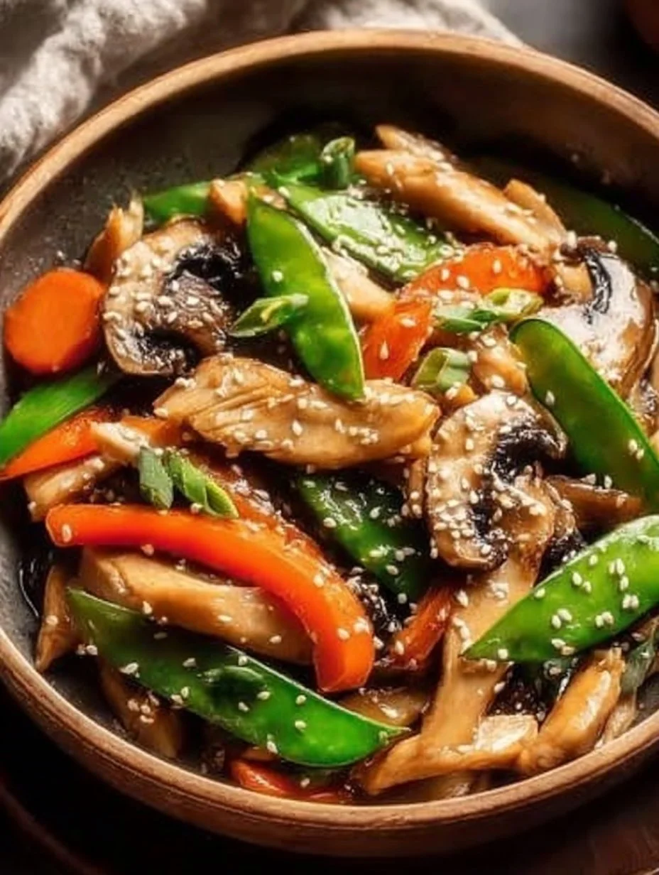 30-Minute Moo Goo Gai Pan Chinese Stir Fry